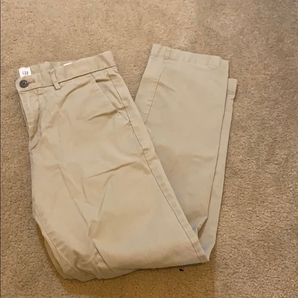 Gap khakis, size 31-32 - Picture 2 of 4